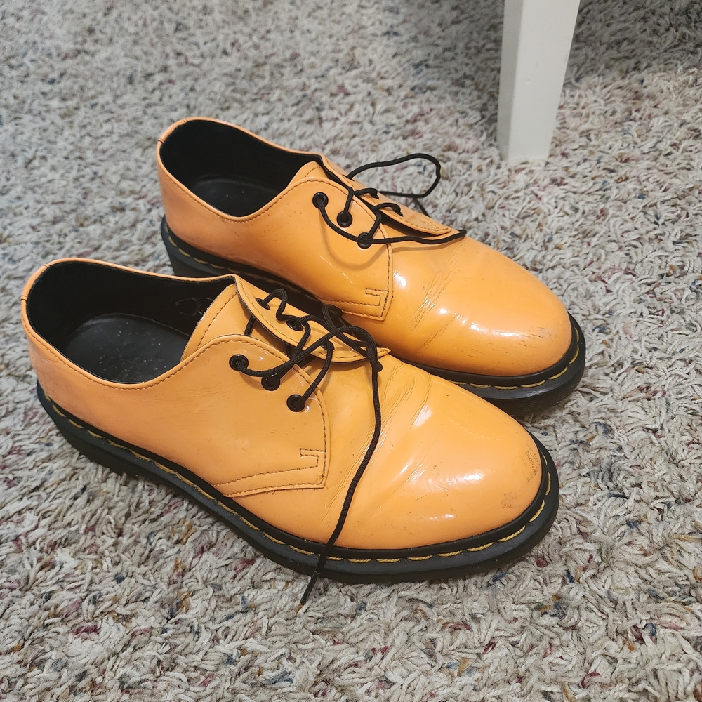 Womens Orange Lace-Up Shoes